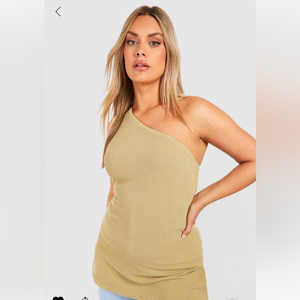 Boohoo plus one shoulder long like split top
